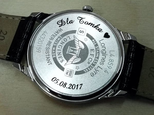 Grawer na kopercie zegarka (zdjęcie)